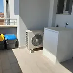 Vicino Aeroporto * Όλμπια