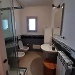Vicino Aeroporto Διαμέρισμα